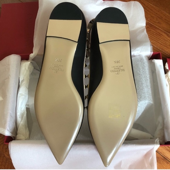 Valentino Rockstud Black Flats - Picture 2 of 7